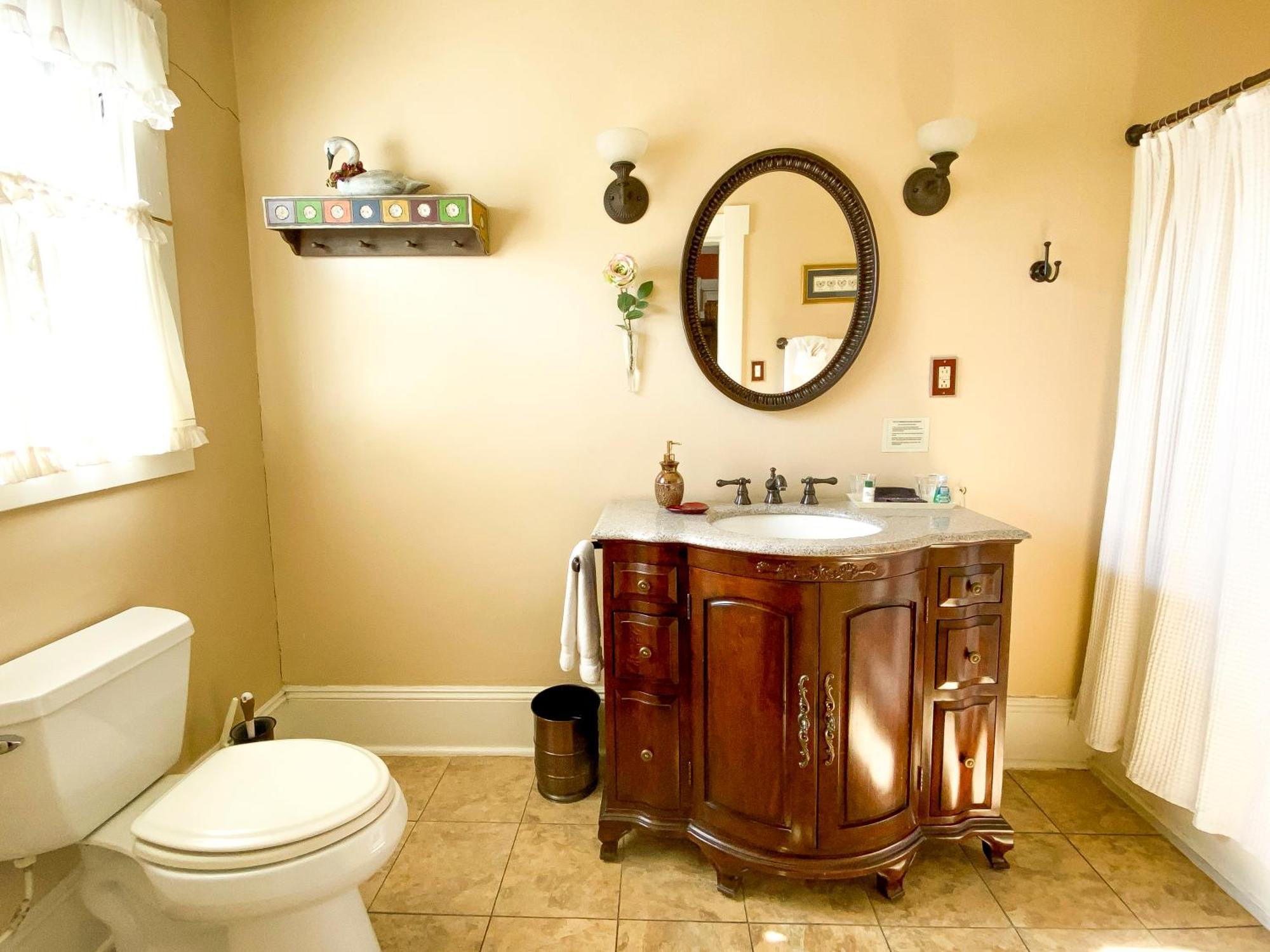 Magnolia House Inn Hampton Ngoại thất bức ảnh